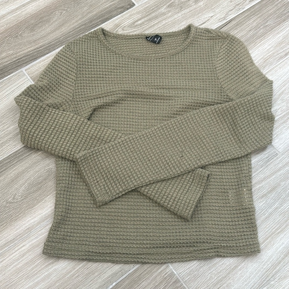 Shein/dazy waffle net cropped long sleeve side small green